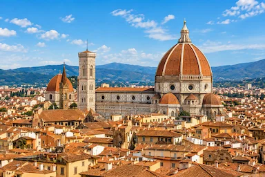 Florence Cathedral and Brunelleschi’s Dome during a private transfer from Milan to Florence