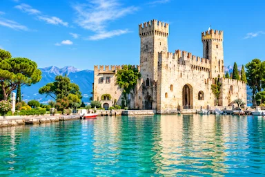 Scaliger Castle in Sirmione during a Milan to Sirmione private transfer